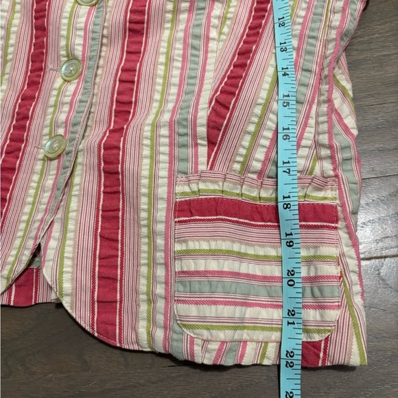 CAbi Women’s Striped Seersucker Blazer. Size 12 - Picture 4 of 6